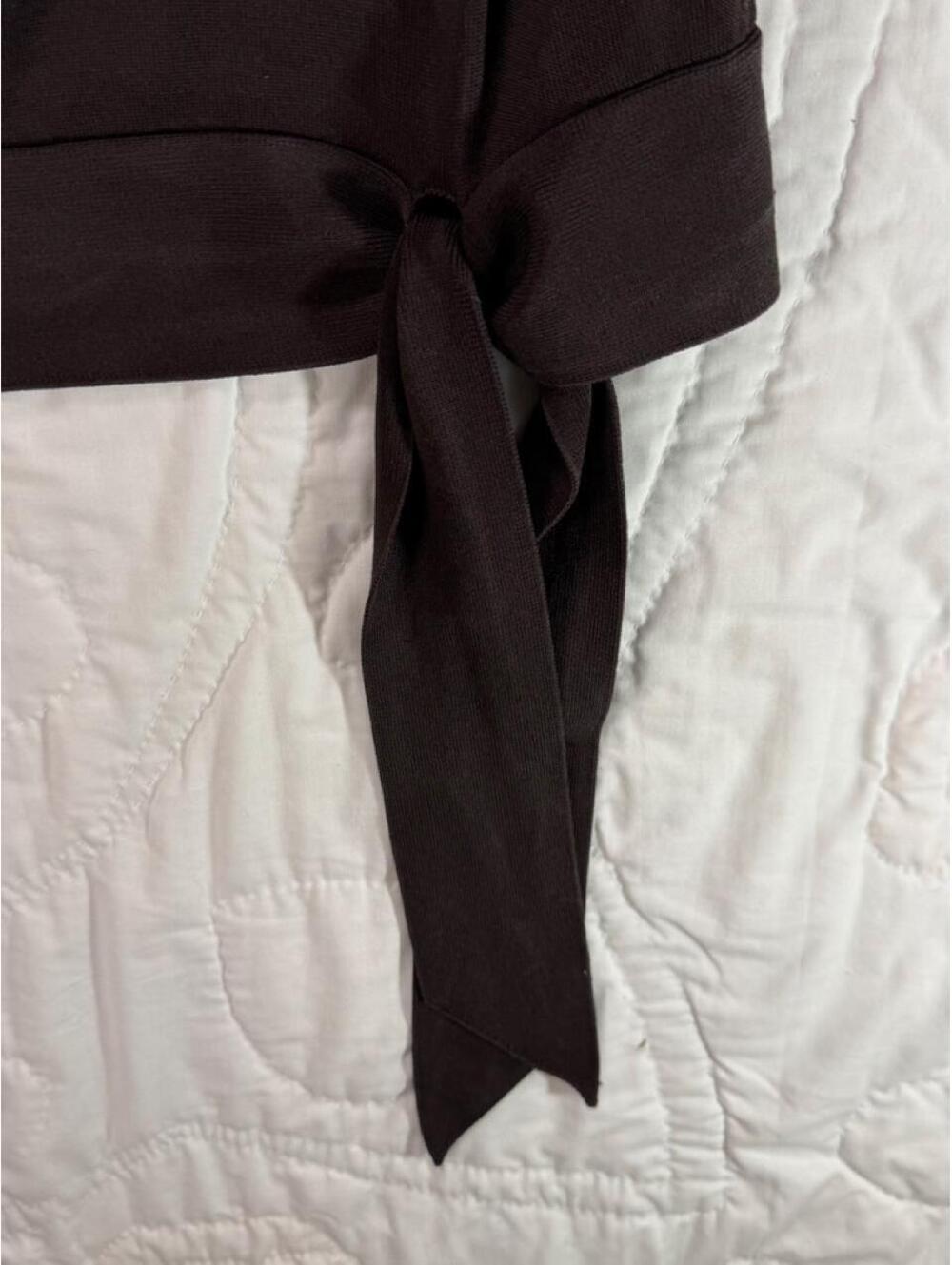 Banana Republic Brown tank top with tie detail. Size XL - Picture 4 of 8